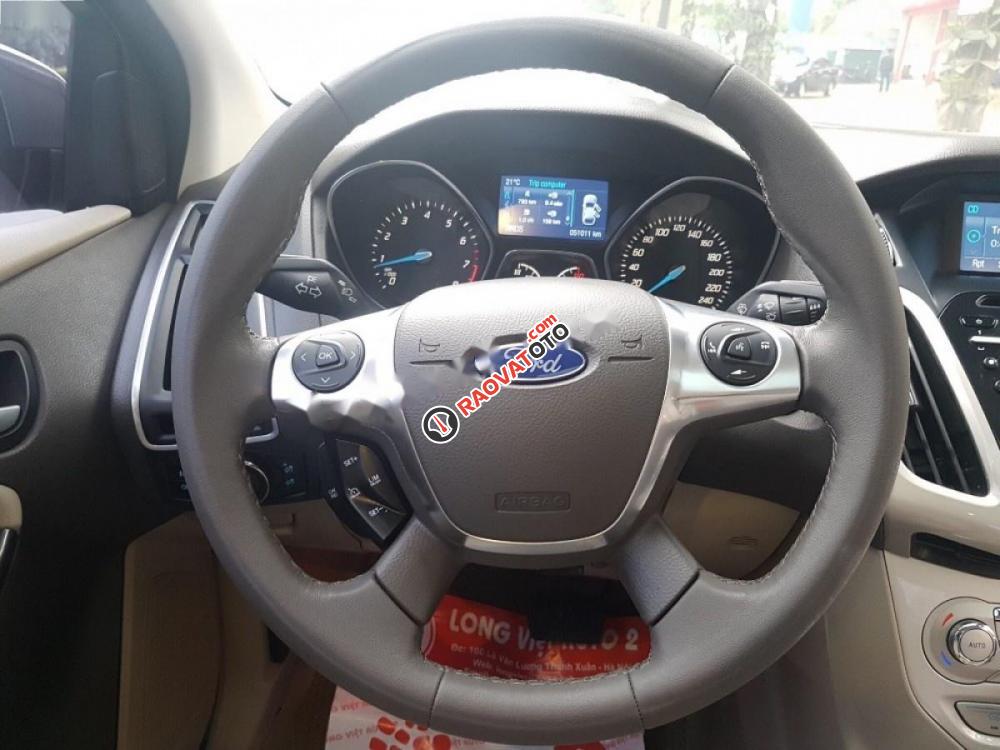 Cần bán lại xe Ford Focus 2.0 sản xuất 2015, màu xám chính chủ-4