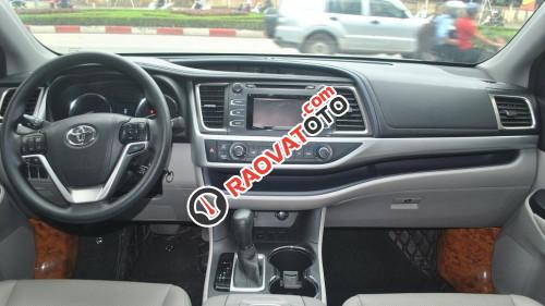 Bán Toyota Highlander LE đời 2011, màu trắng, xe nhập, xe công ty xuất hóa đơn-3