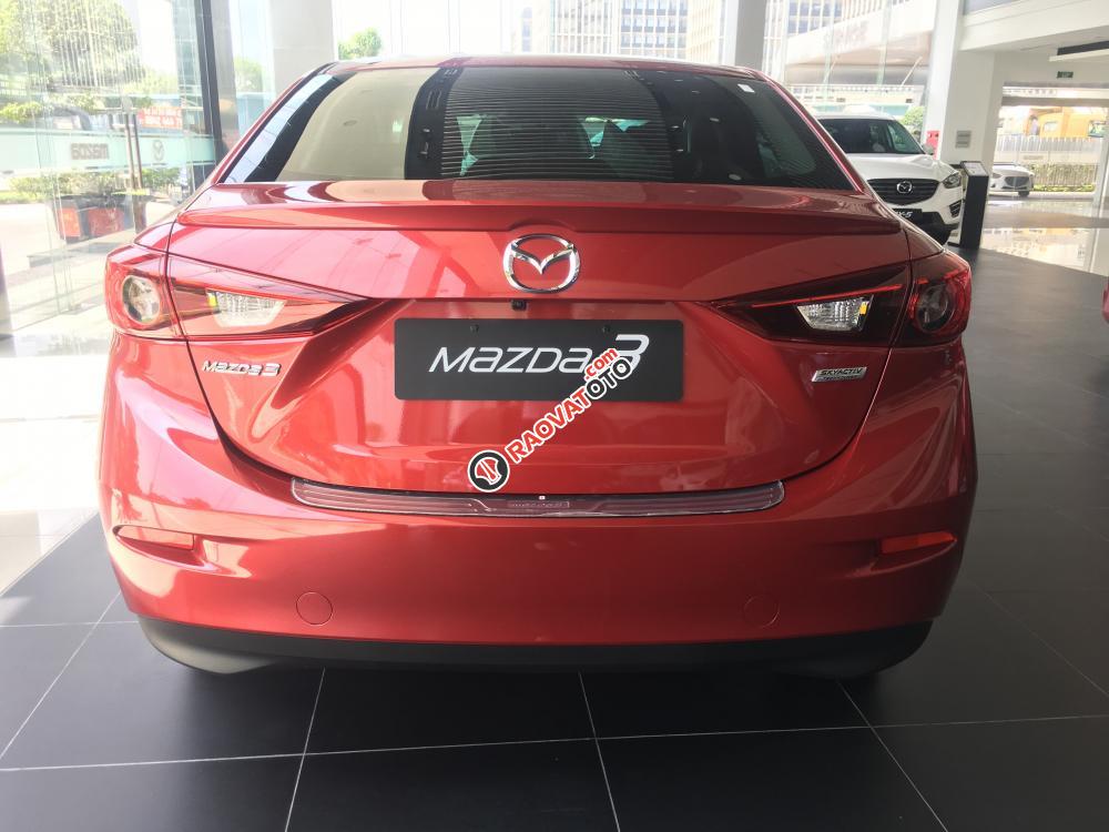 Bán Mazda 3 Facelift giá bán chỉ từ 659 triệu, trả góp lấy xe luôn chỉ với 150tr, LH 0971.694.688-3