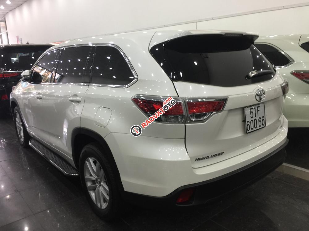 Cần bán Toyota Highlander LE sản xuất năm 2015, màu trắng, nhập khẩu-2