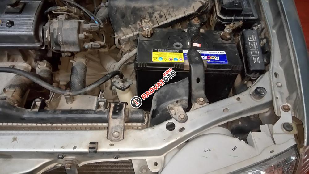 Cần bán Toyota Corolla 1.6 GLi đời 2000, màu bạc, nhập khẩu nguyên chiếc chính chủ, giá tốt-7