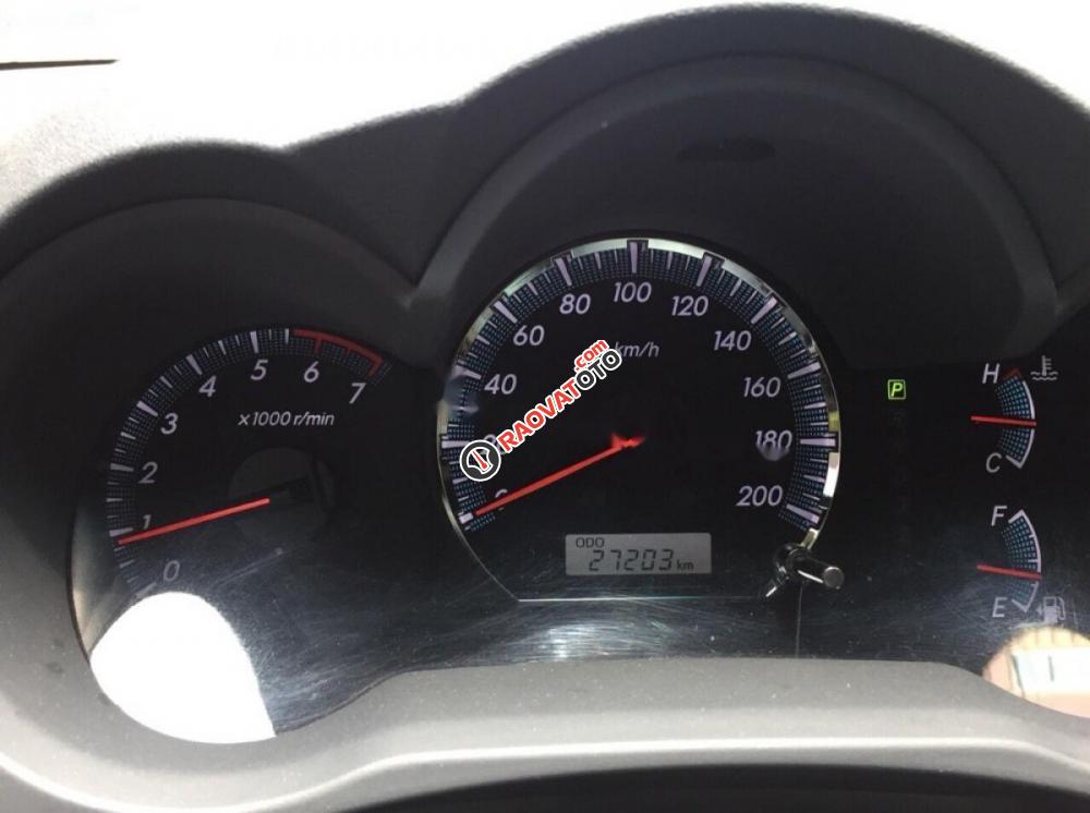 Bán Toyota Fortuner V 4x2 AT đời 2016, màu bạc -6