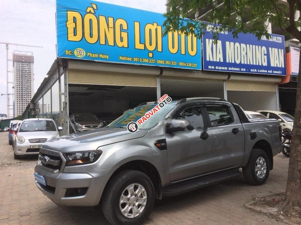 Chính chủ bán xe Ford Ranger XLS 4x2 AT đời 2015, màu xám, nhập khẩu-0