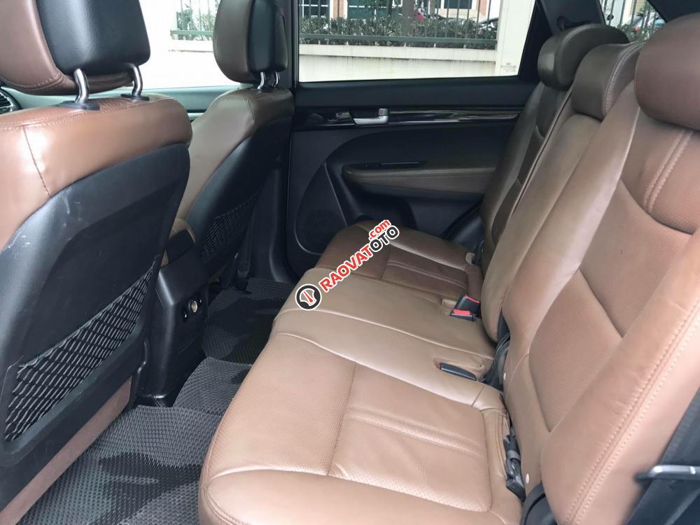 Cần bán lại xe Kia Sorento năm 2010 màu bạc, giá chỉ 650 triệu-6