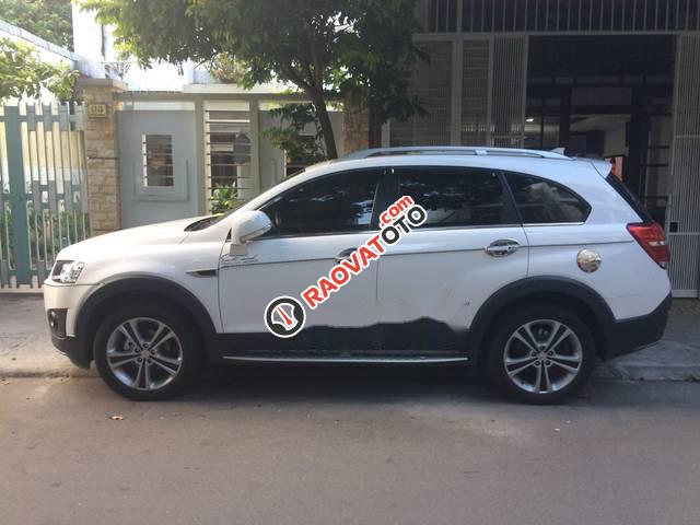 Bán xe Chevrolet Captiva LTZ sản xuất 2015, màu trắng-2