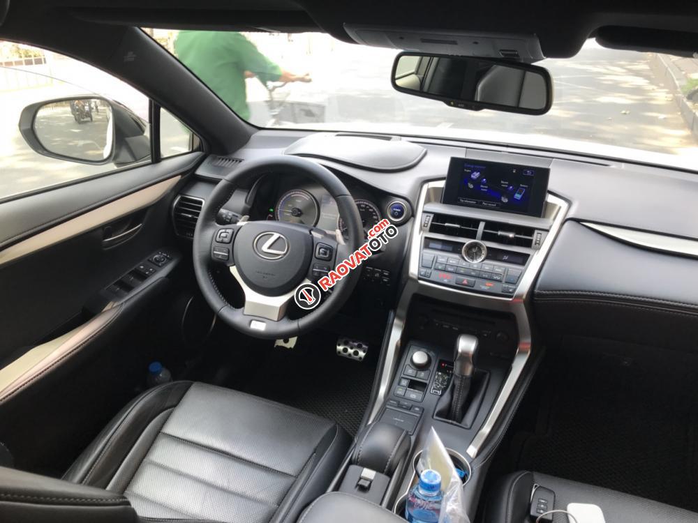 Cần bán xe Lexus NX300h 2014 đăng ký 2015 màu trắng-5