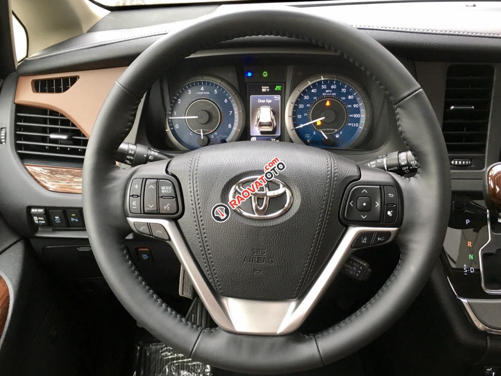 Cần bán Toyota Sienna Limited sx tháng 9/2019, màu trắng, nhập Mỹ mới 100%-3
