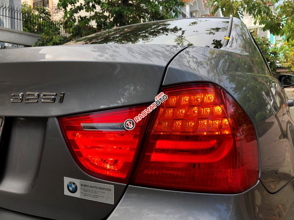 Cần bán gấp BMW 3 Series 325i đời 2011, màu xám, nhập khẩu-19