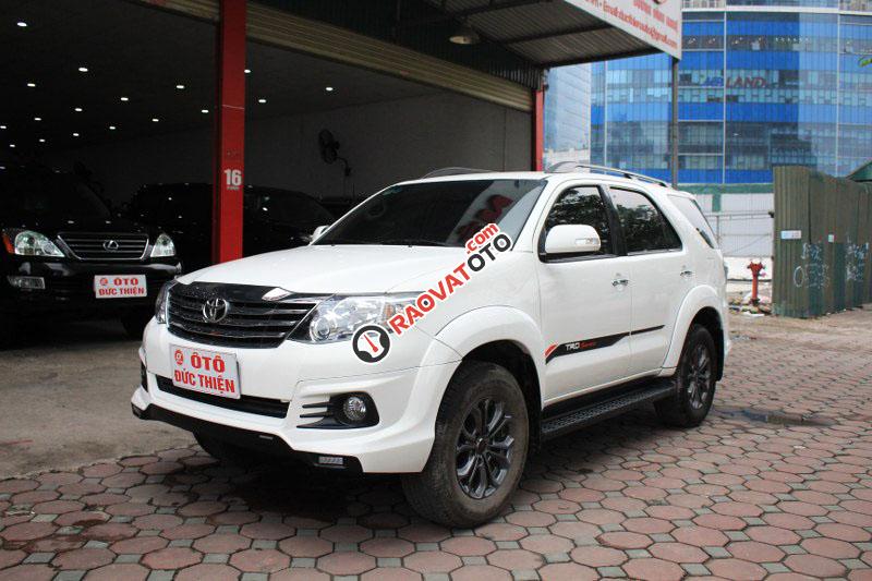 Bán xe Fortuner số tự động, 1 cầu, chính chủ từ đầu-2