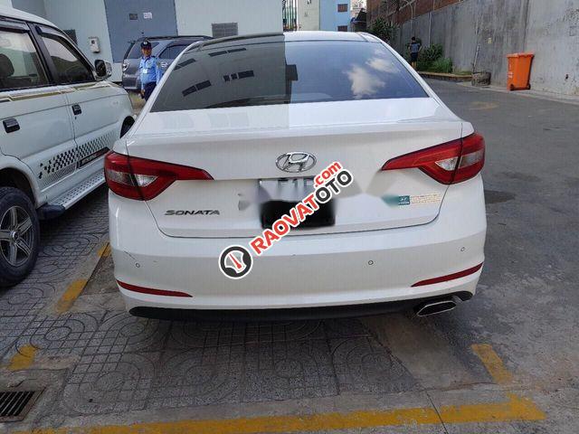 Cần bán gấp Hyundai Sonata 2.0 đời 2015, màu trắng, giá chỉ 765 triệu-2