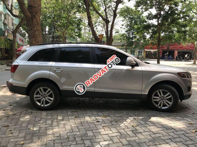 Cần bán gấp Audi Q7 3.6 đời 2008, màu bạc chính chủ giá tốt-3