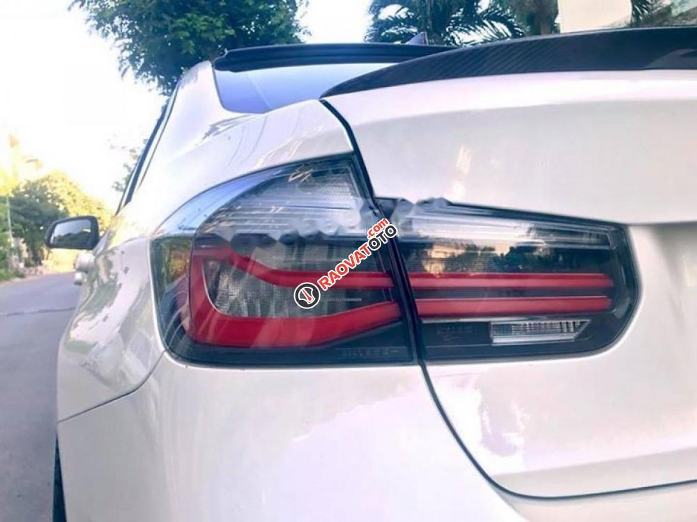 Cần bán lại xe BMW 3 Series 328i đời 2012, màu trắng, xe nhập-3