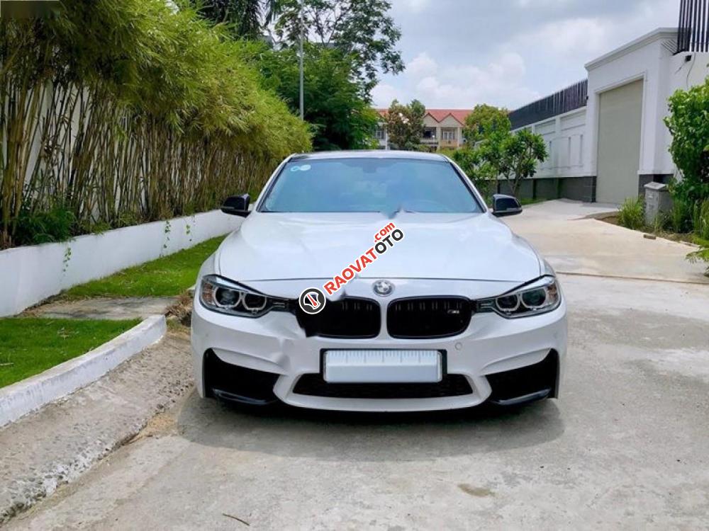 Cần bán lại xe BMW 3 Series 328i đời 2012, màu trắng, xe nhập-1