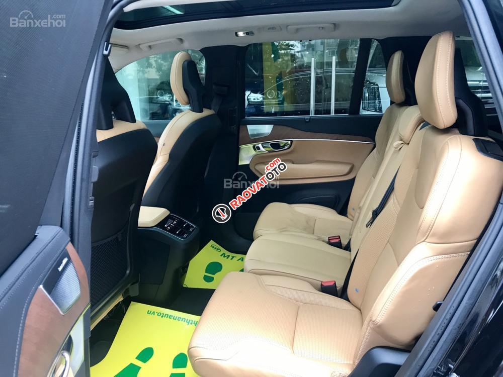 Bán ô tô Volvo XC90 T6 AWD sản xuất 2017, màu đen, nhập khẩu Mỹ giá tốt, LH: 0948.256.912-13