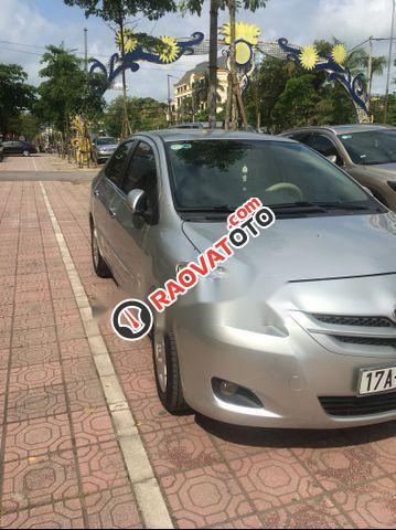Cần bán gấp Toyota Vios E đời 2007, màu bạc xe gia đình, giá tốt-3