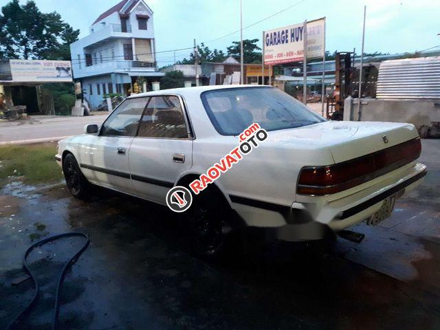 Cần bán xe Toyota Chaser năm sản xuất 1988, màu trắng, 50 triệu-0