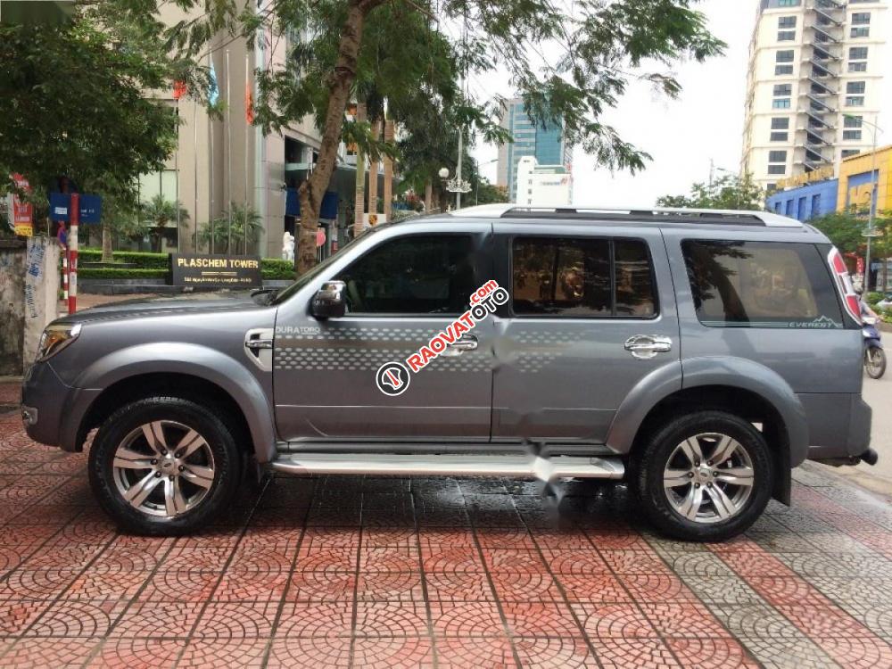 Cần bán Ford Everest 2.5 AT đời 2010 số tự động-8