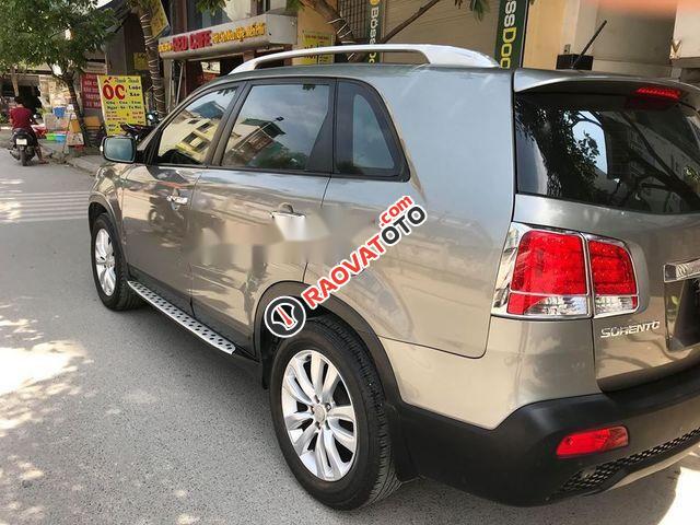 Cần bán gấp Kia Sorento AT 2013 còn mới giá cạnh tranh-4