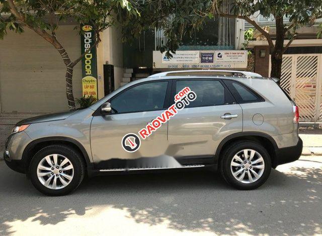 Cần bán gấp Kia Sorento AT 2013 còn mới giá cạnh tranh-0