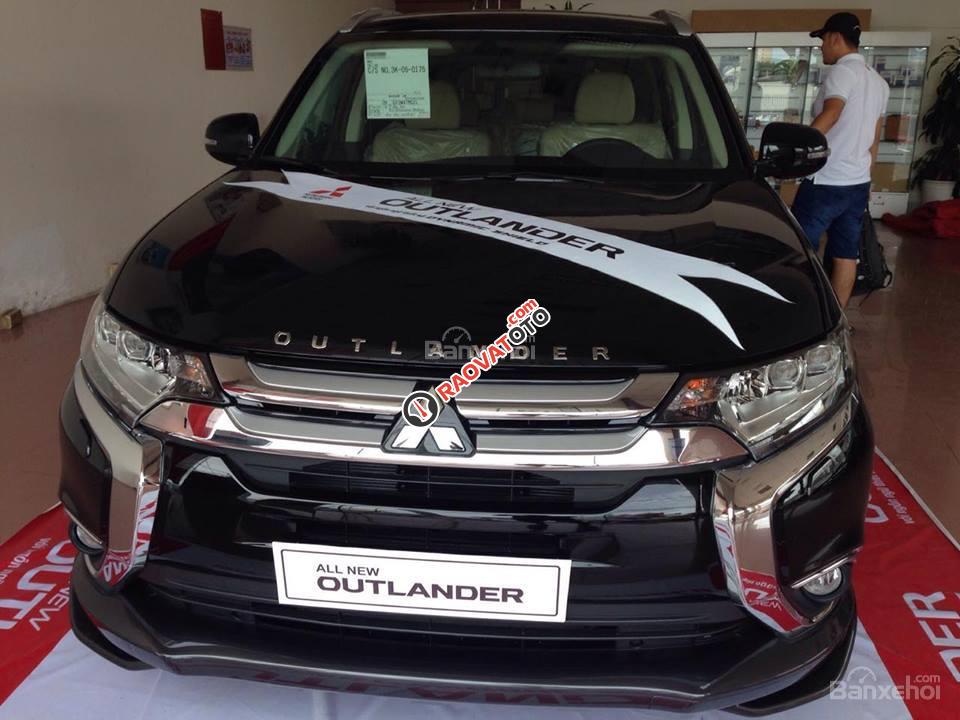 Bán Mitsubishi Outlander All New 2017, xe nhập Nhật, giao xe ngay, đủ màu, liên hệ: 094 667 0103-1