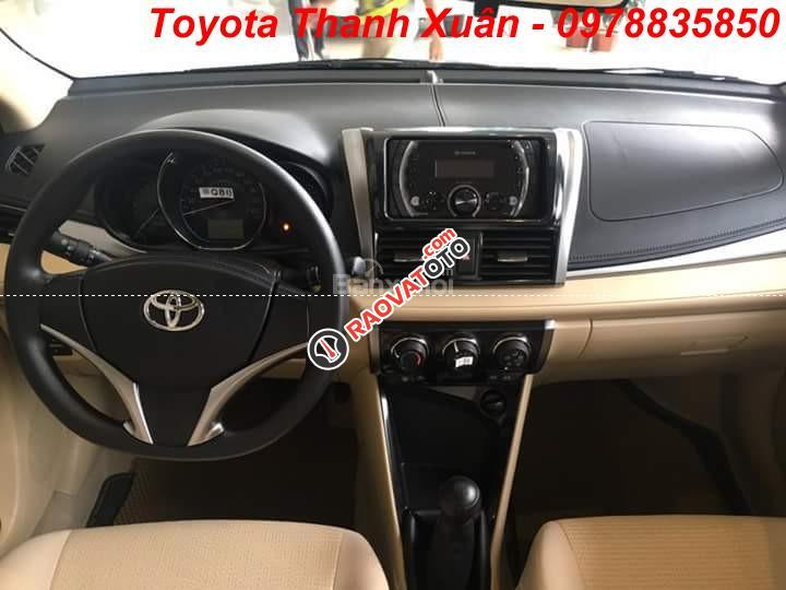 Giá bán Toyota Vios 1.5E số sàn 2018, tại Toyota Thanh Xuân, giá rẻ nhất. LH 0978.835.850-0