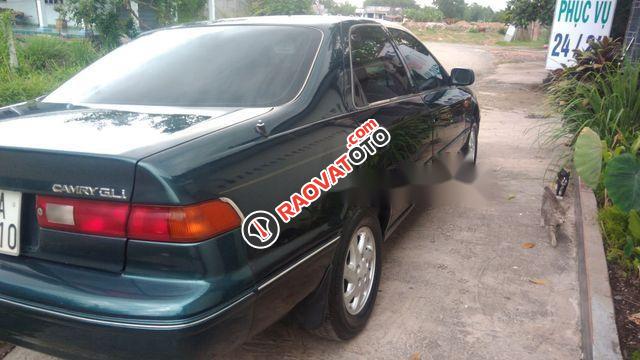 Bán Toyota Camry GLi sản xuất năm 1998, màu xanh lá-2