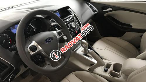 Cần bán gấp Ford Focus 2.0 AT đời 2015, màu xám-3