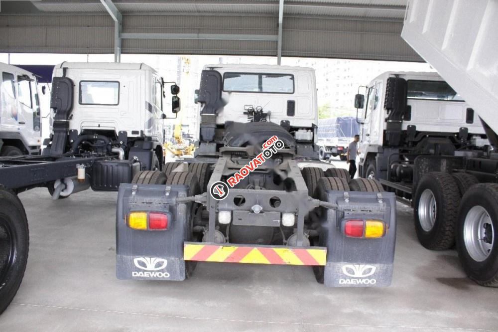 Bán ô tô Daewoo Novus 15T 2017, màu trắng, nhập khẩu-3