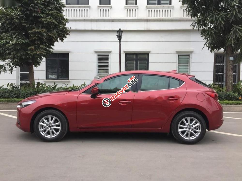 Cần bán lại xe Mazda 3 đời 2017, màu đỏ số tự động, giá tốt-3