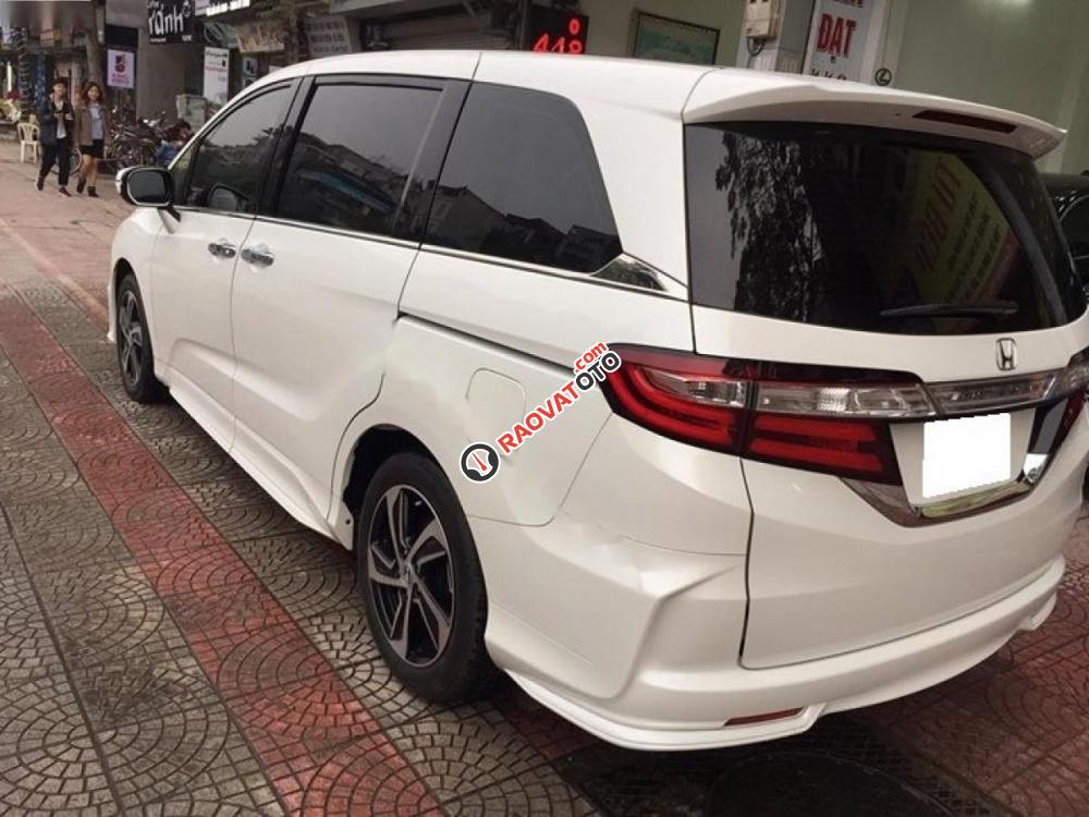 Bán xe Honda Odyssey 2.4 AT đời 2016, màu trắng, xe nhập-2