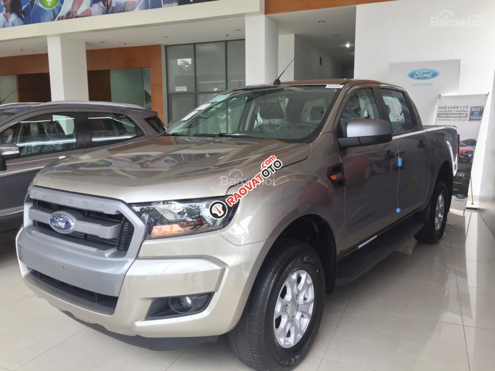 Bán Ford Ranger XLS AT tặng bộ phụ kiện 5 món, giao xe ngay 0934799119-1