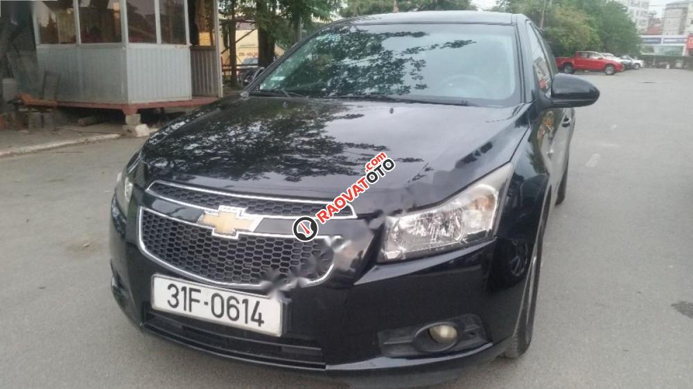 Cần bán Chevrolet Cruze LS 1.6 đời 2010, màu đen-4