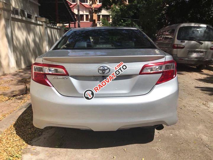 Cần bán xe Toyota Camry LE năm 2012, màu xám, xe nhập-6