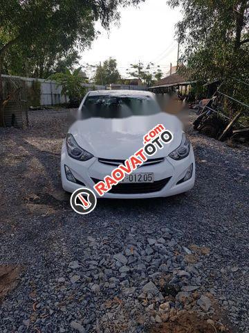 Cần bán xe Hyundai Elantra GLS đời 2014, màu trắng, nhập khẩu xe gia đình, giá tốt-1