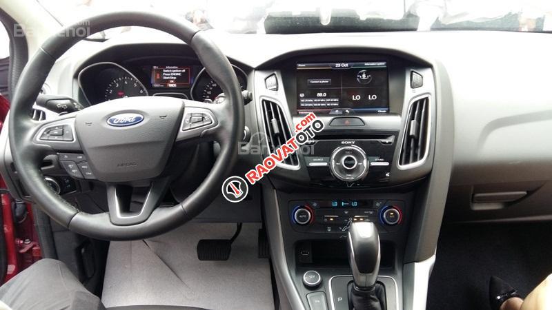 Bán xe Focus 1.5L 2017 khuyến mãi 99 triệu, 178 triệu giao xe ngay-2