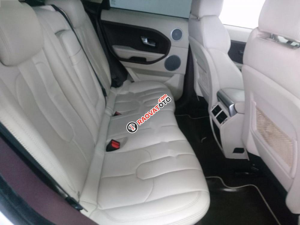 Bán xe LandRover Range Rover Evoque năm 2013, màu trắng, nhập khẩu-5