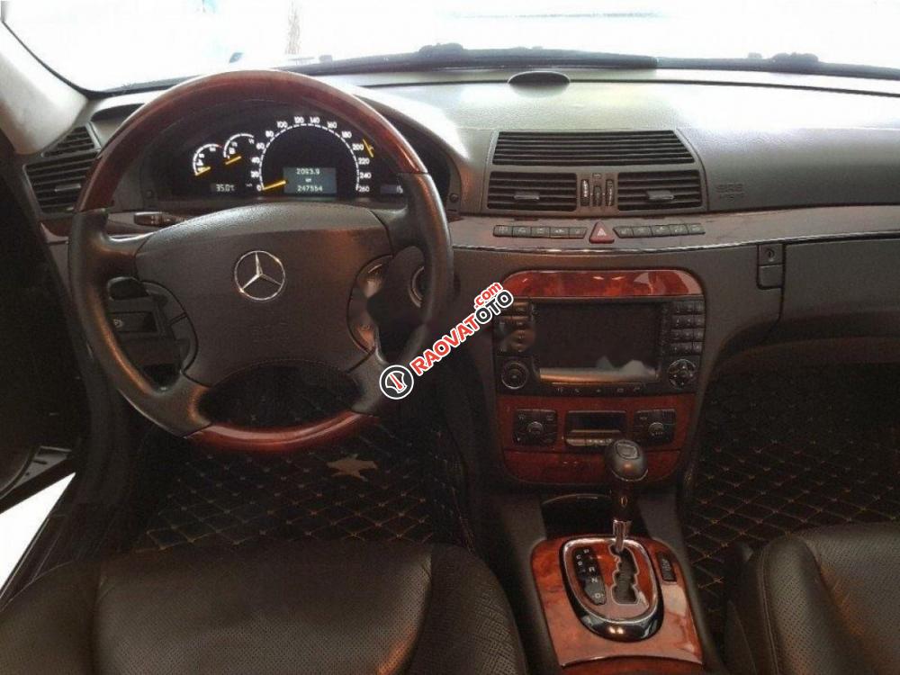 Cần bán lại xe Mercedes năm sản xuất 2004, màu đen, xe nhập, giá chỉ 445 triệu-2