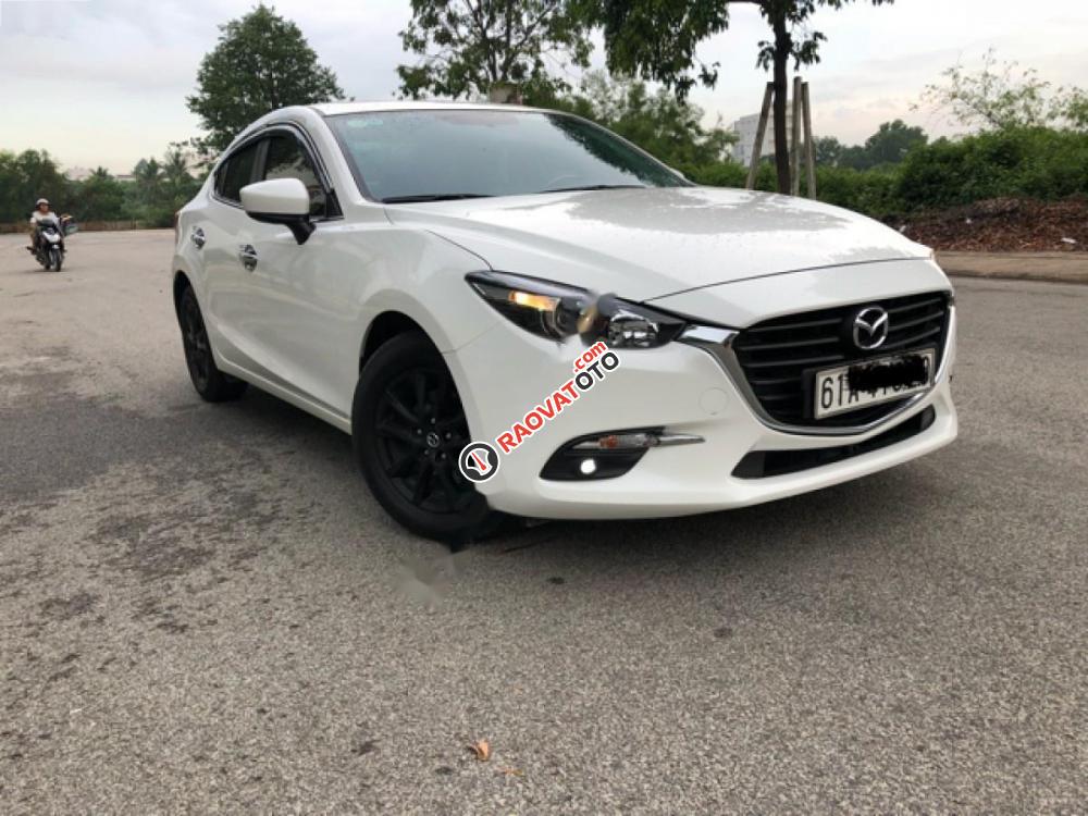 Bán ô tô Mazda 3 1.5L Facelift 2017, màu trắng, giá 658tr-3