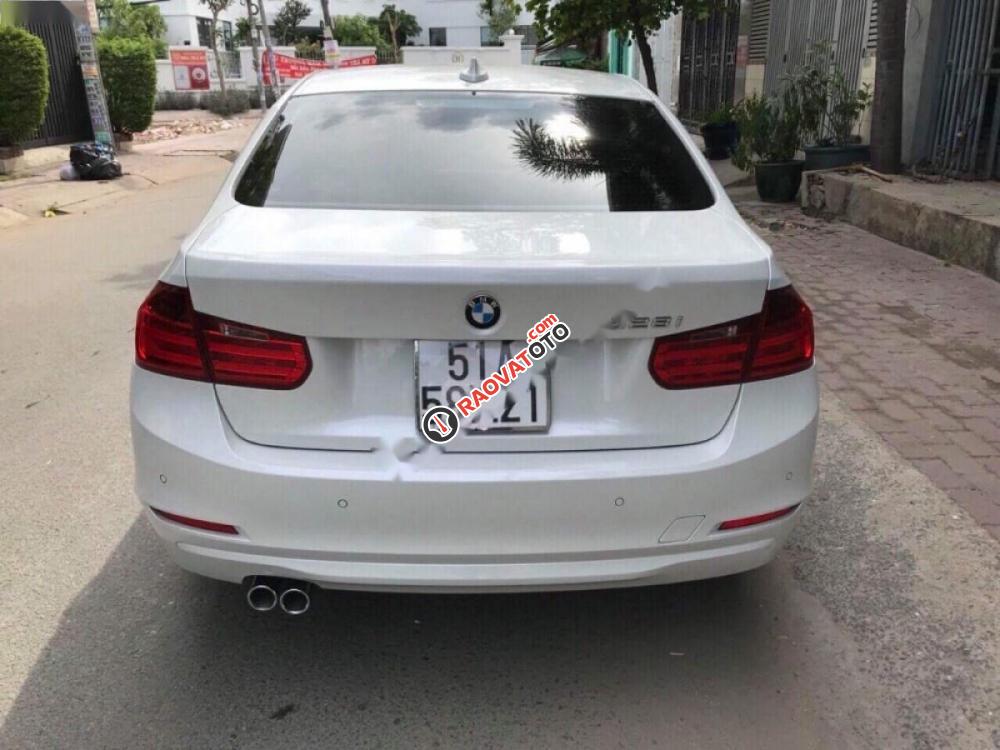 Bán xe BMW 3 Series 328i sản xuất năm 2013, màu trắng, nhập khẩu-6