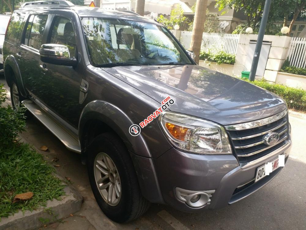 Bán Ford Everest 2.5 số sàn 2 cầu Limitted, máy dầu 2.5 nhập khẩu Thái Lan, sản xuất 2010-11
