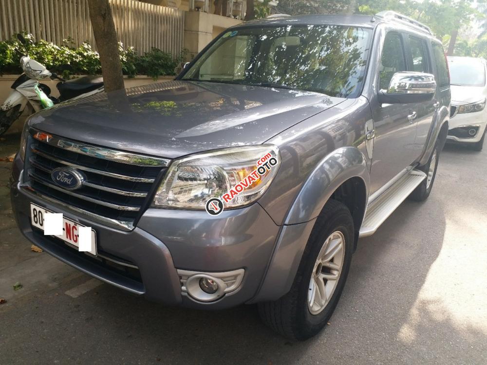 Bán Ford Everest 2.5 số sàn 2 cầu Limitted, máy dầu 2.5 nhập khẩu Thái Lan, sản xuất 2010-13