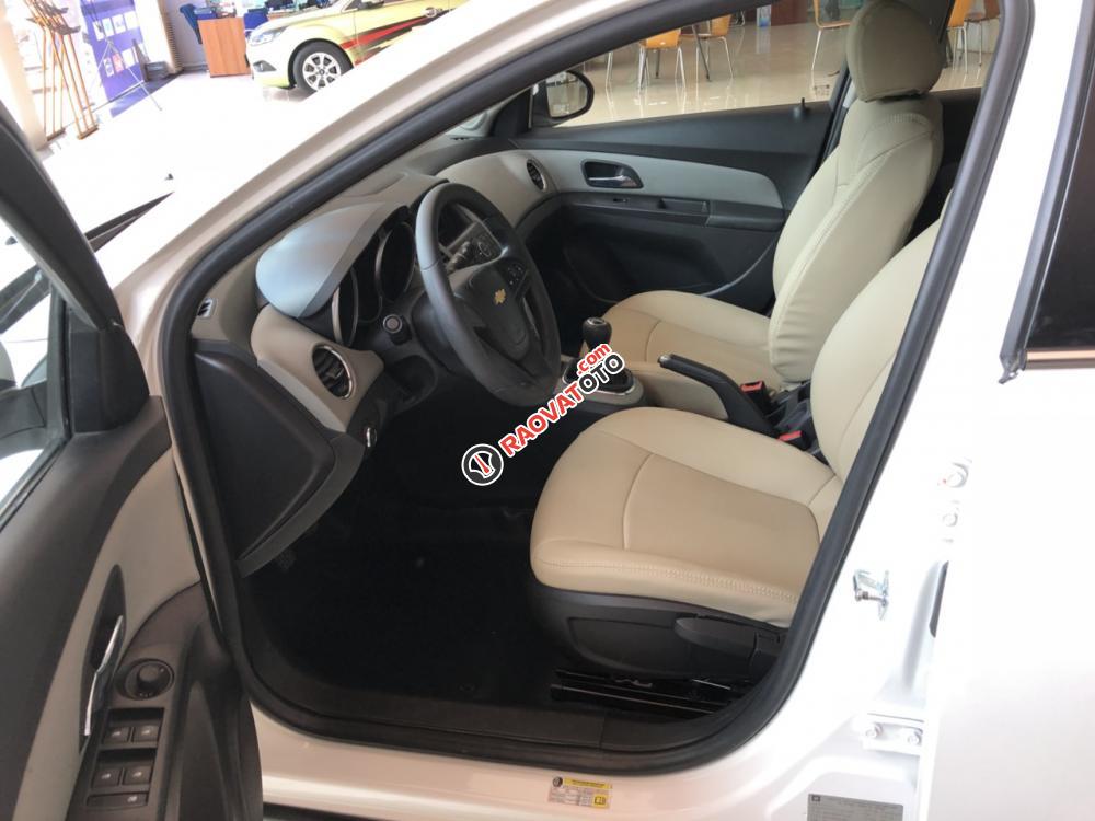 Cần bán Chevrolet Cần bán Chevrolet Cruze LS 1.6L năm sản xuất 2015, màu trắng, giá tốt, giá tốt-3