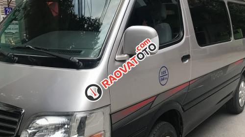 Bán Toyota Hiace MT sản xuất năm 2005, giá chỉ 205 triệu-2