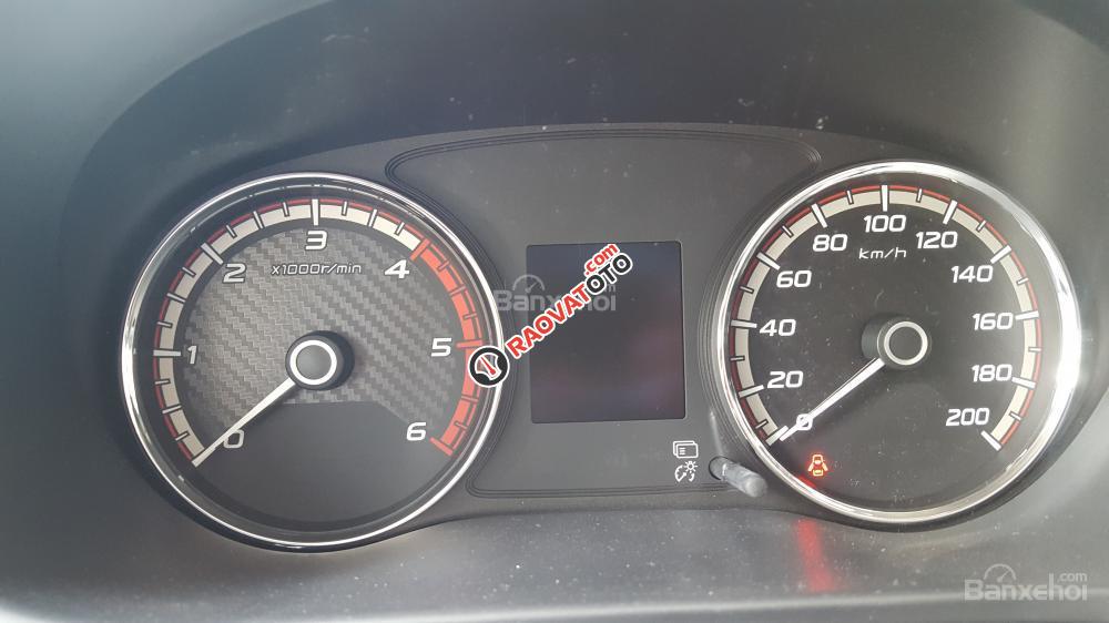 Chỉ cần 140 triệu bạn sẽ sở hữu ngay Triton 1 cầu số tự động 2.4 MIVEC, hoàn toàn mới-9