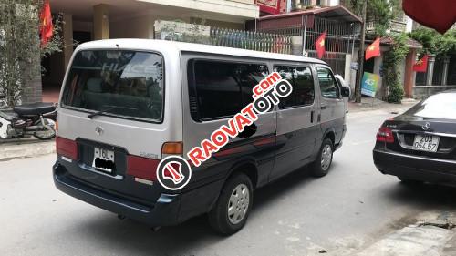 Bán Toyota Hiace MT sản xuất năm 2005, giá chỉ 205 triệu-1