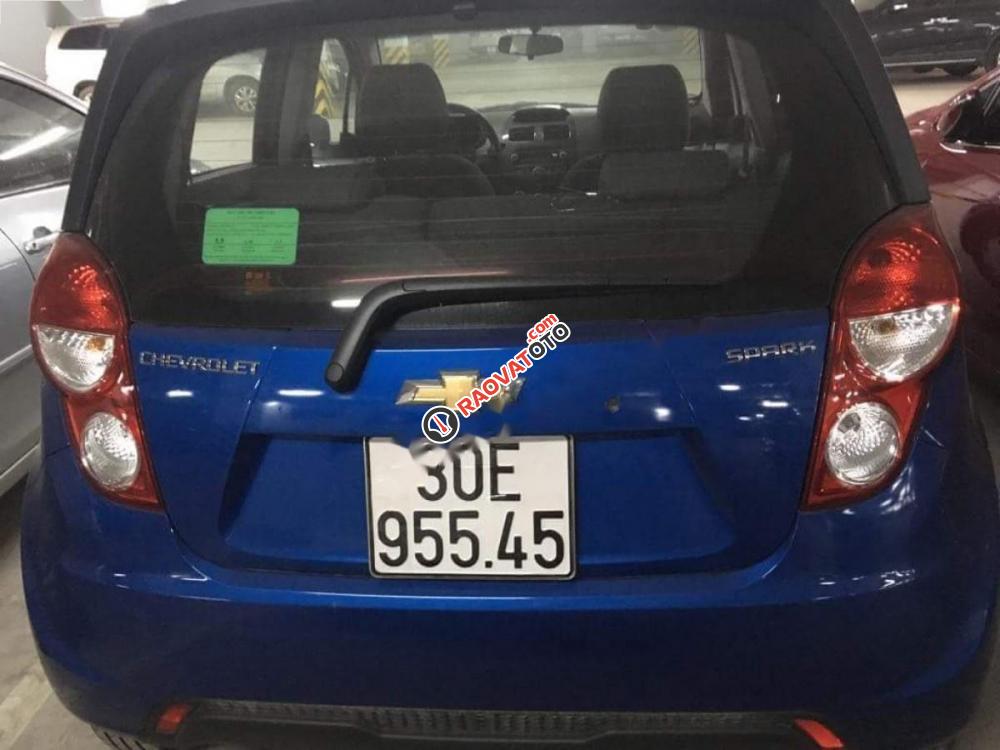 Bán Chevrolet Spark LS 1.2 MT đời 2017, màu xanh lam ít sử dụng-4