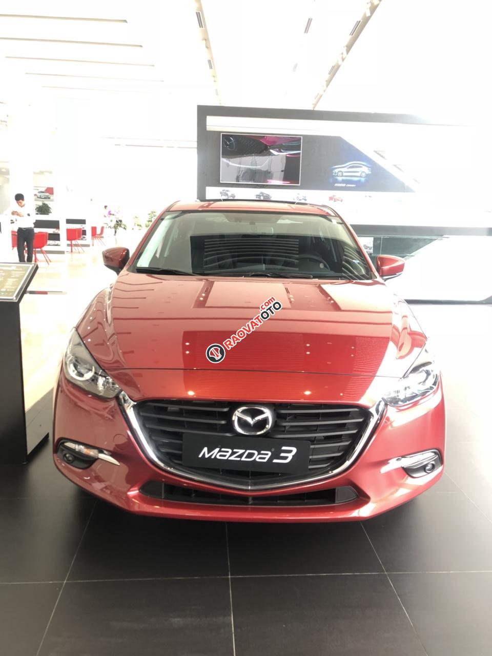 Bán xe Mazda 3 Sedan 2018 chỉ từ 160tr, trả góp 90%, tặng phụ kiện - Liên hệ 0979185896-2