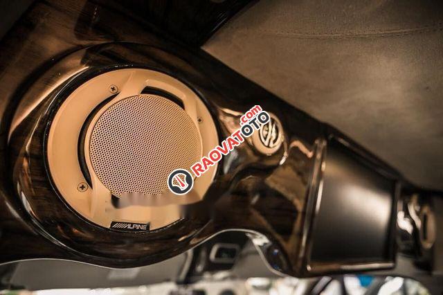 Bán Ford Transit Limousine sản xuất năm 2017, màu đen, giá tốt-2