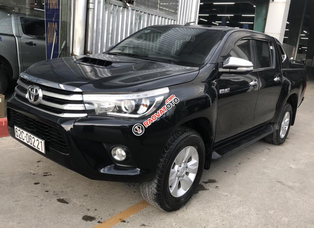 Cần bán xe Toyota Hilux năm sản xuất 2015, màu đen, nhập khẩu nguyên chiếc giá cạnh tranh-0