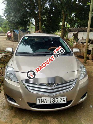 Cần bán gấp Toyota Vios E 1.5MT 2013, màu bạc, giá 356tr-1